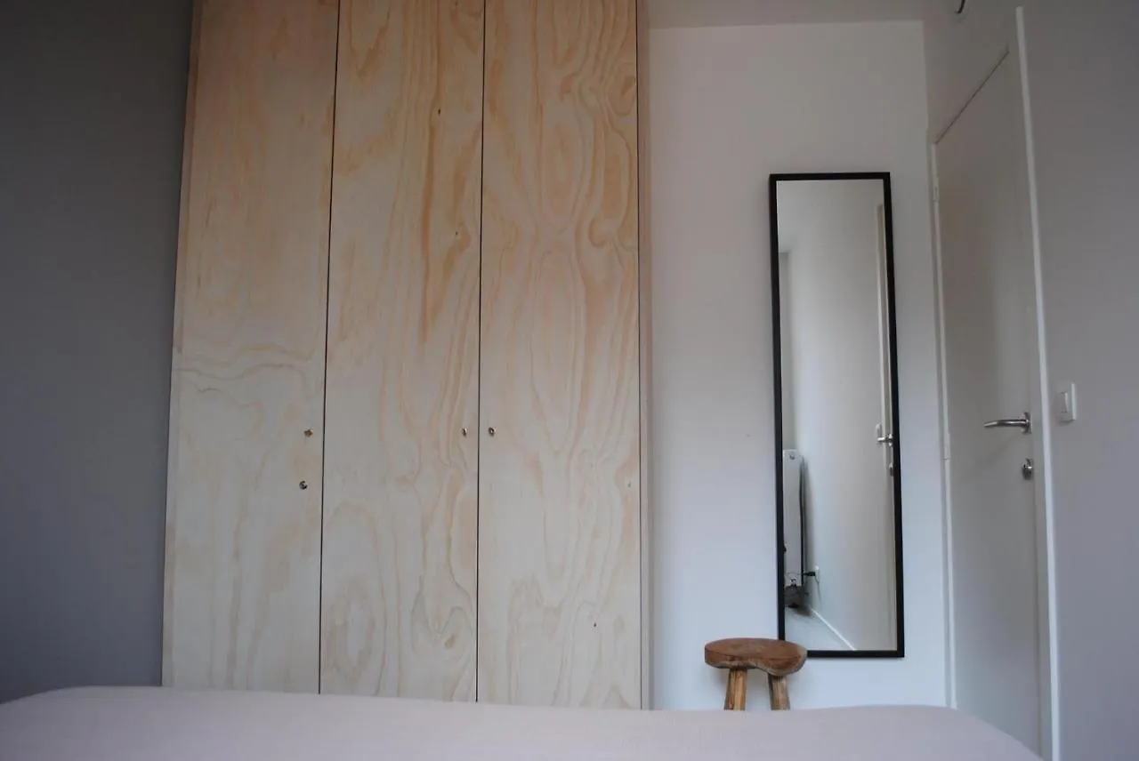 Apartment Modern, Gezellig Vakantieappartement Met Ruim Terras In Oostende Belgium